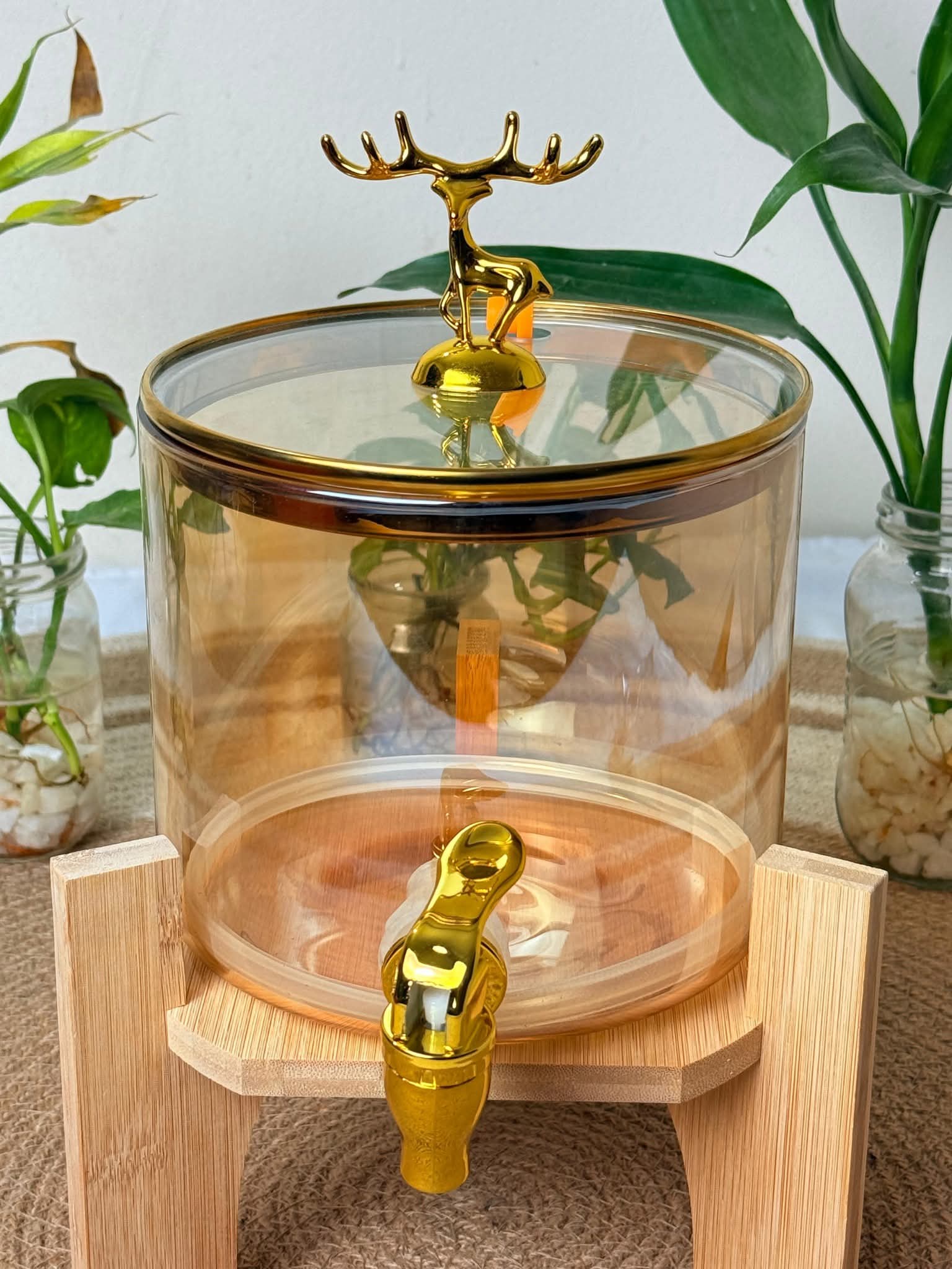 Golden Deer Lid Glass Drink Dispenser with Wooden Stand (3.5 Liters)